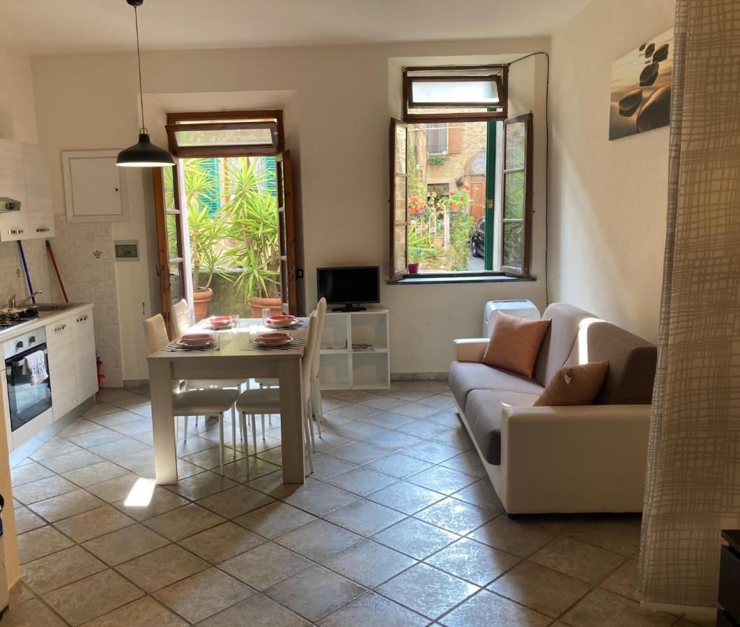 Great Studio Apartment In The Heart Of Кьянни Экстерьер фото