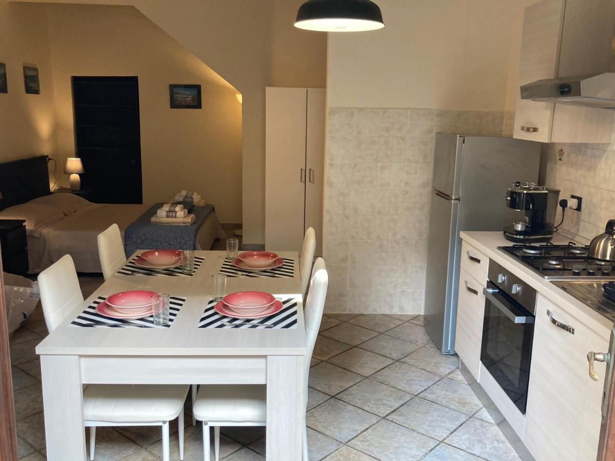 Great Studio Apartment In The Heart Of Кьянни Экстерьер фото